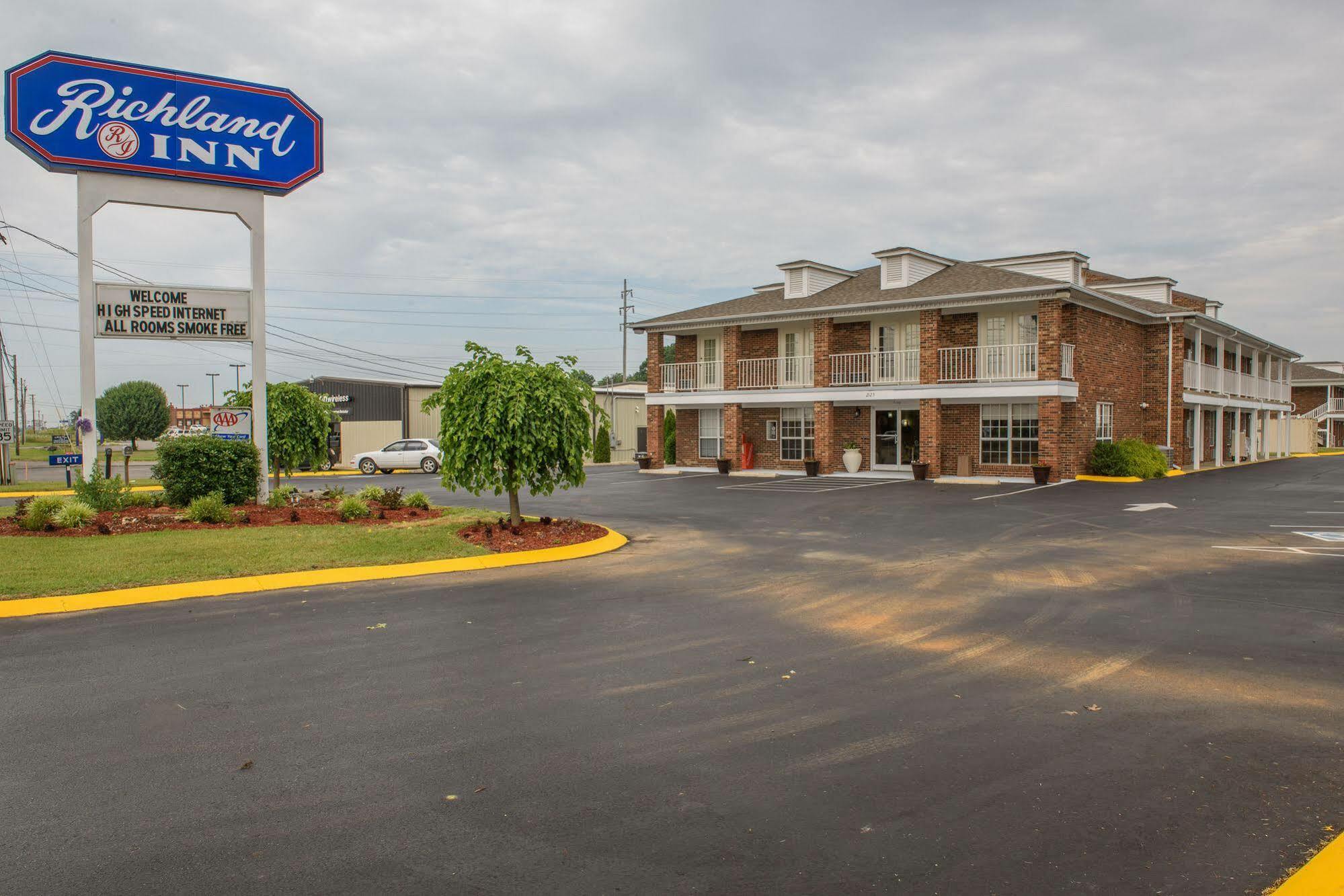 Richland Inn Lawrenceburg Extérieur photo